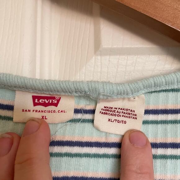 Levi’s Button Up Y2K Western Style Blue Striped Cropped Tee 100% Cotton Size XL - Picture 3 of 6